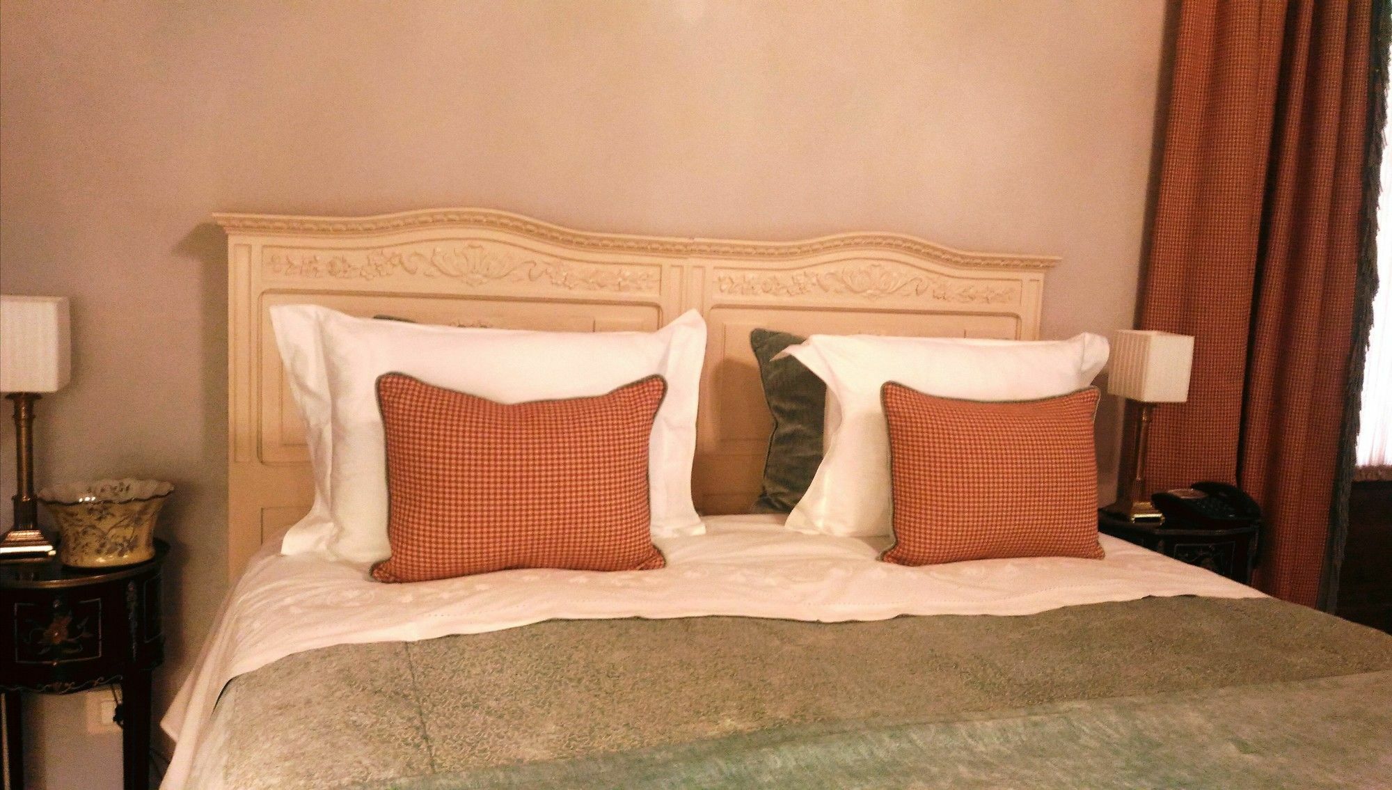 Bed and Breakfast Casa Dellatorre Alba  Esterno foto